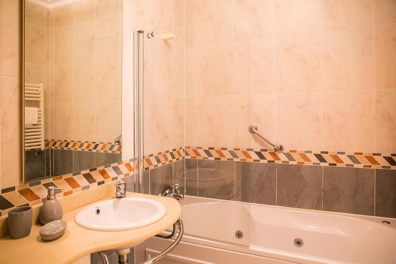 A07 - Seaview And Pool Luxury Apartment Lagos